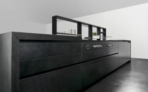 unique-carbono-02-51a7a0ce