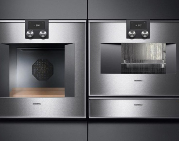 Oven