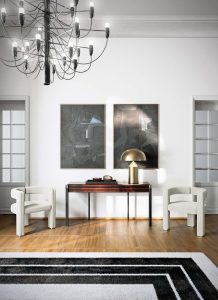 Bàn console được đặt tại nhiều vị trí khác nhau trong căn biệt thự cao cấp 